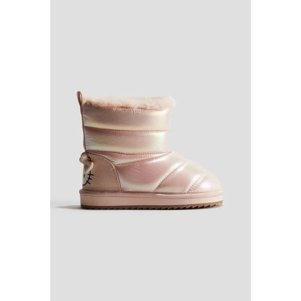 H&M Hello Kitty Toddler Puffer Boots Iridescent Pink Faux Fur Size 7.5-8.5